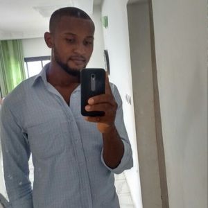 Meet your Posher, Ayamba